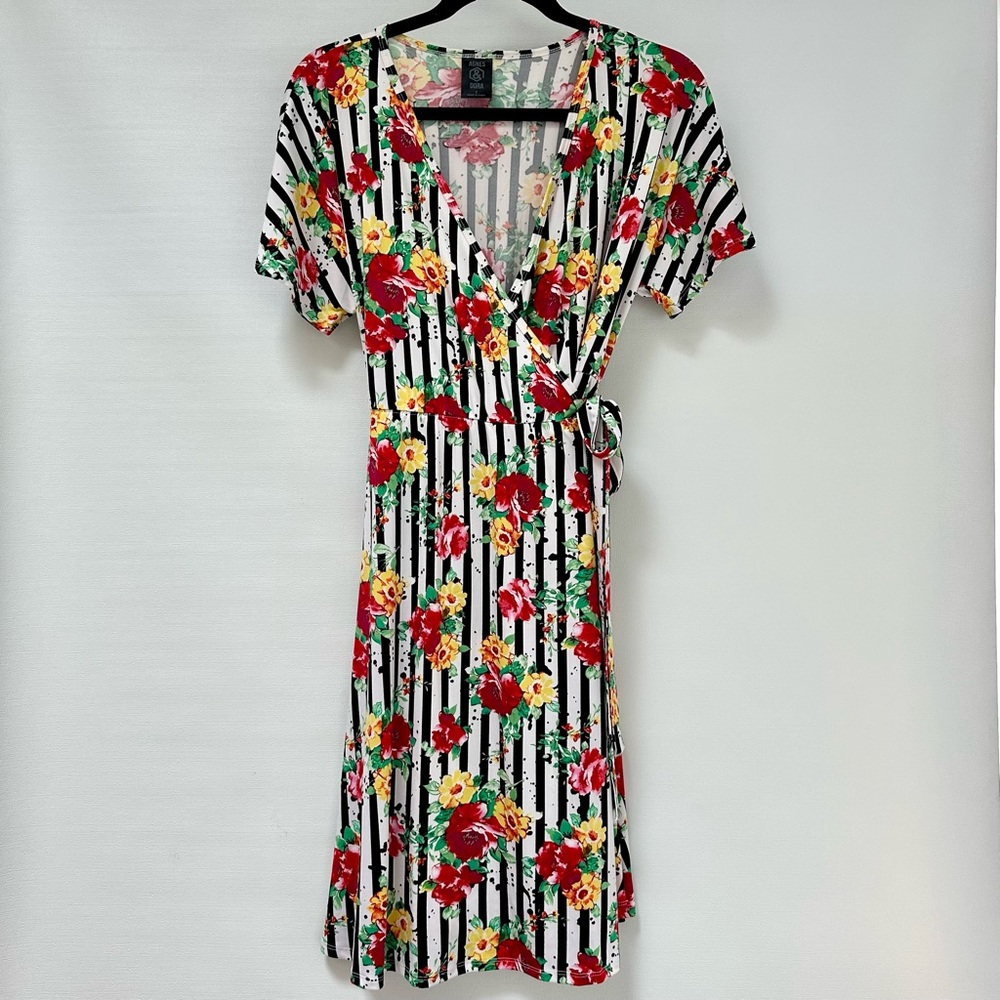 Agnes & Dora Nightingale Wrap Dress - Size Small